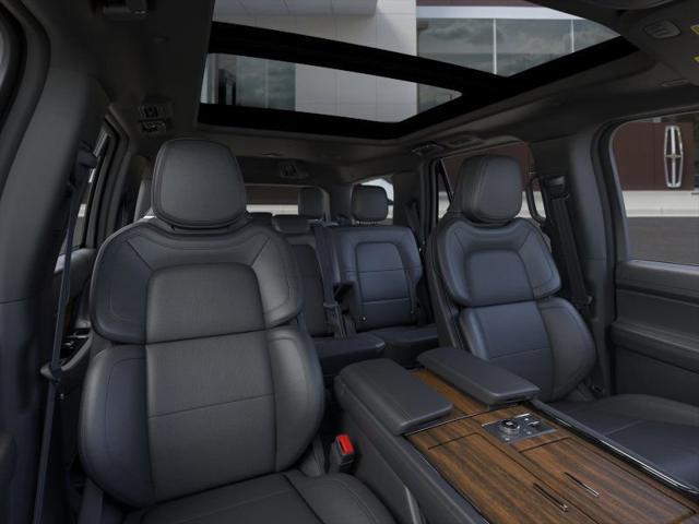 new 2024 Lincoln Navigator car, priced at $85,592