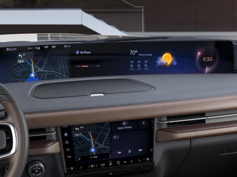 new 2025 Lincoln Navigator car, priced at $102,468