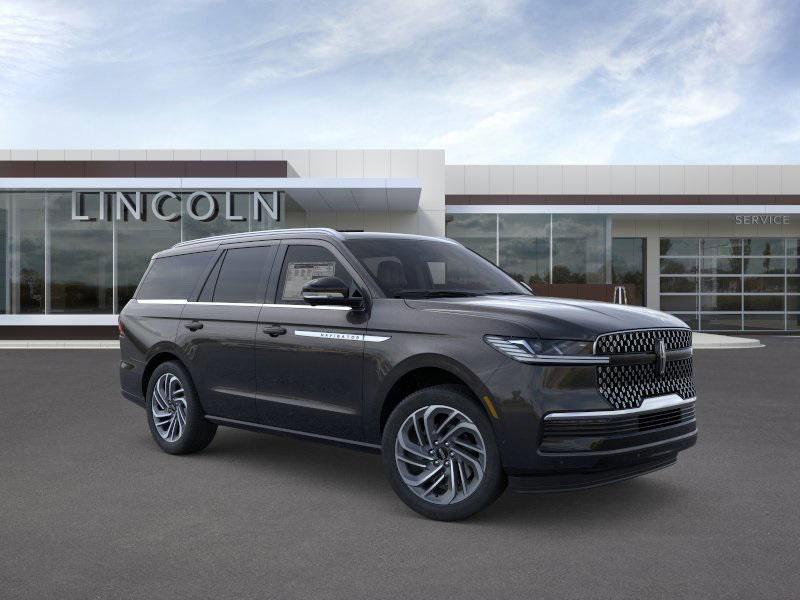 new 2025 Lincoln Navigator car, priced at $100,513