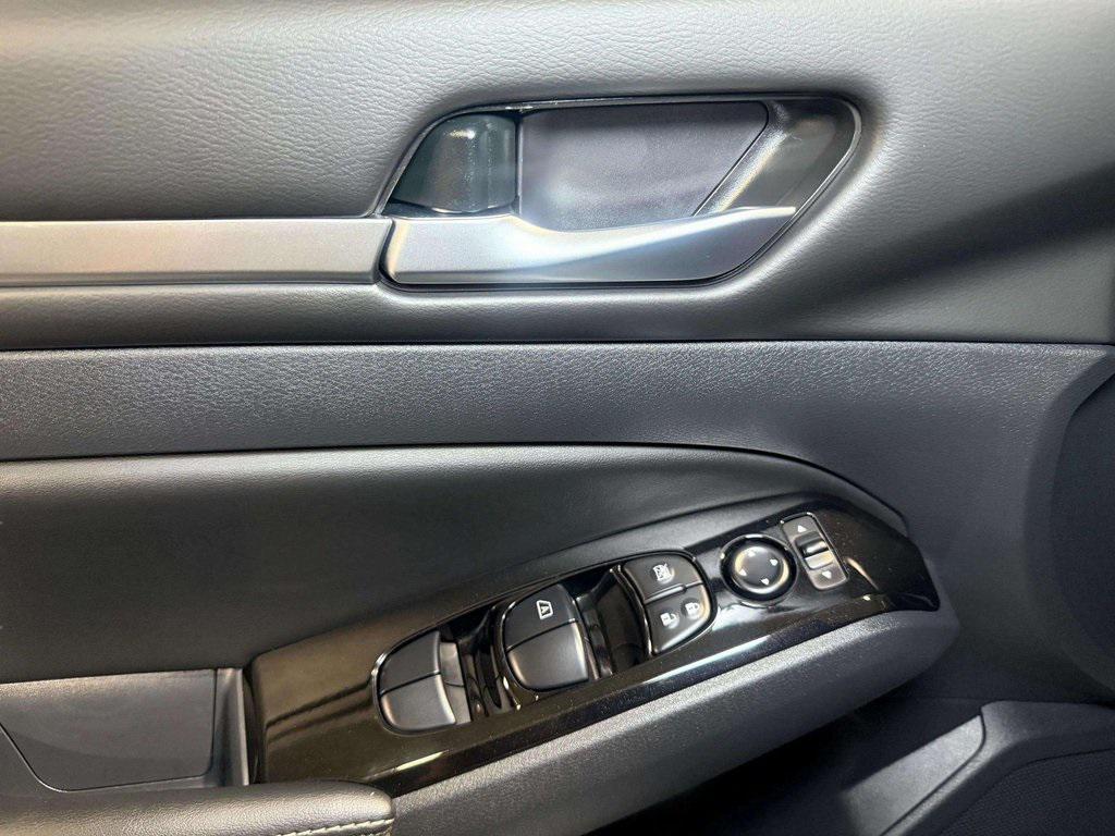 used 2024 Nissan Altima car, priced at $25,995