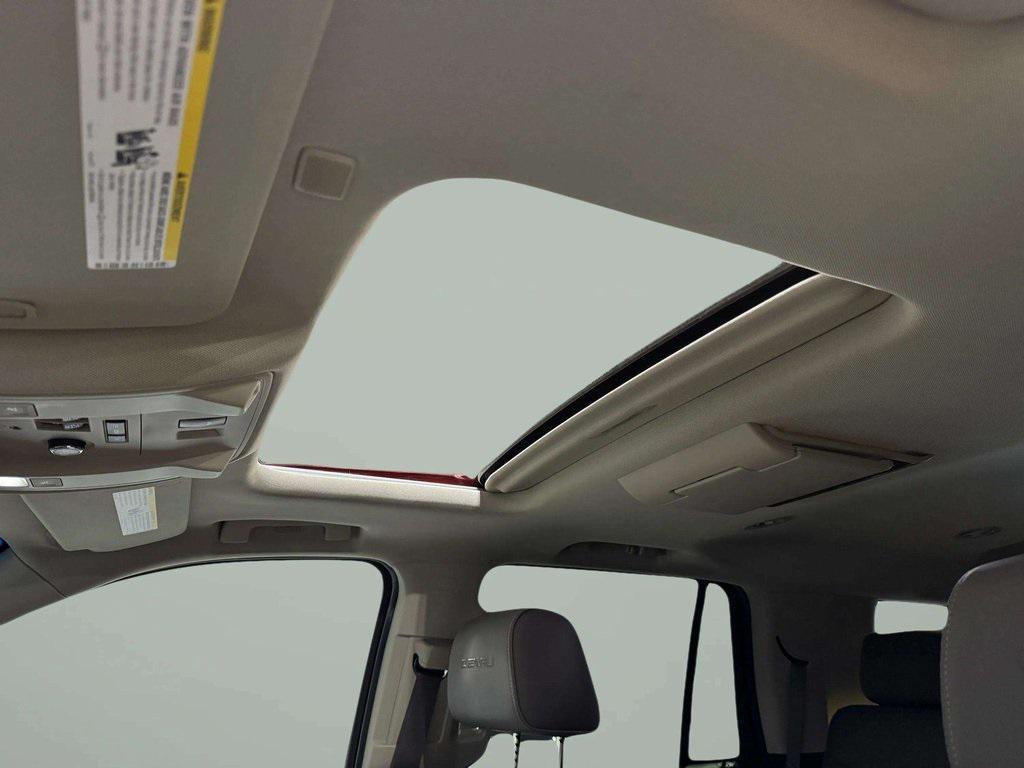 used 2018 GMC Yukon car, priced at $31,995