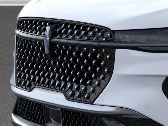 new 2025 Lincoln Nautilus car, priced at $56,207