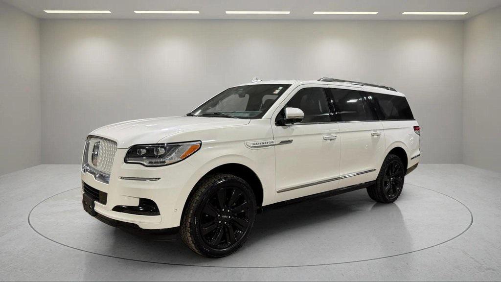 used 2023 Lincoln Navigator car, priced at $60,995