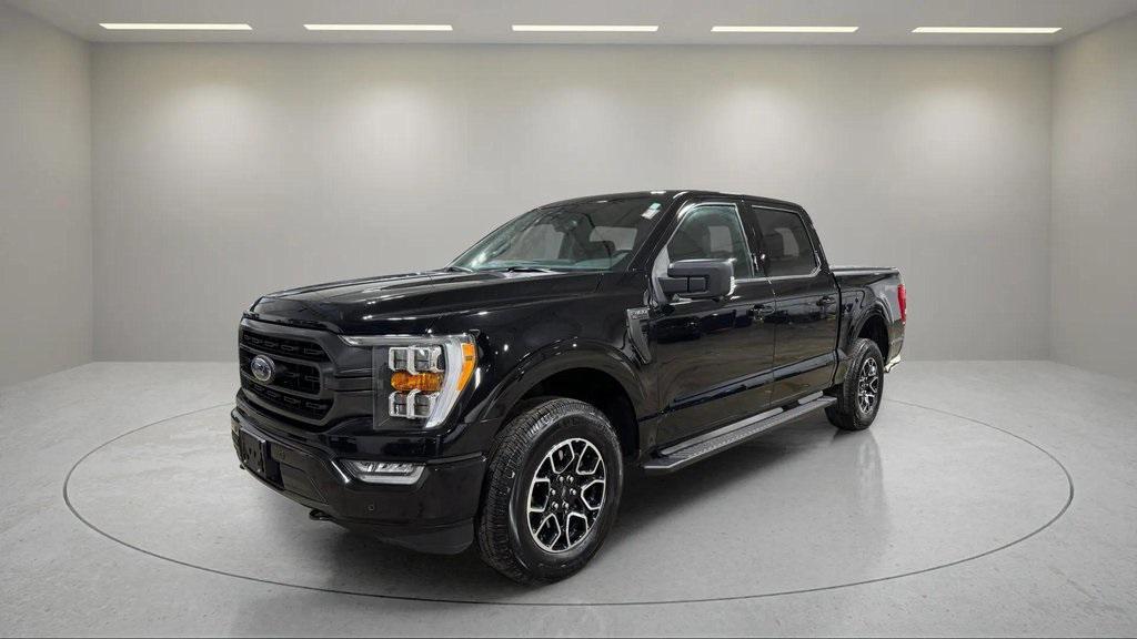 used 2021 Ford F-150 car, priced at $32,995