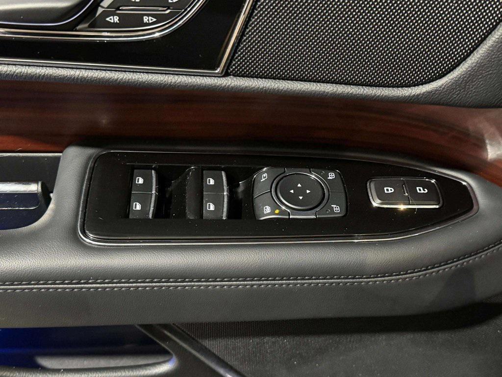 used 2023 Lincoln Navigator car, priced at $67,995
