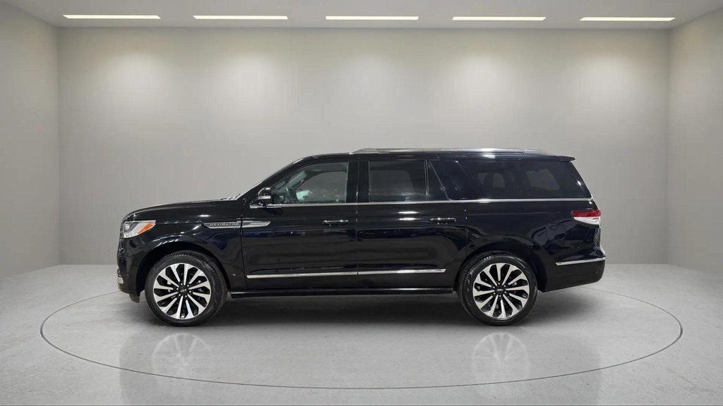 used 2023 Lincoln Navigator car, priced at $67,995