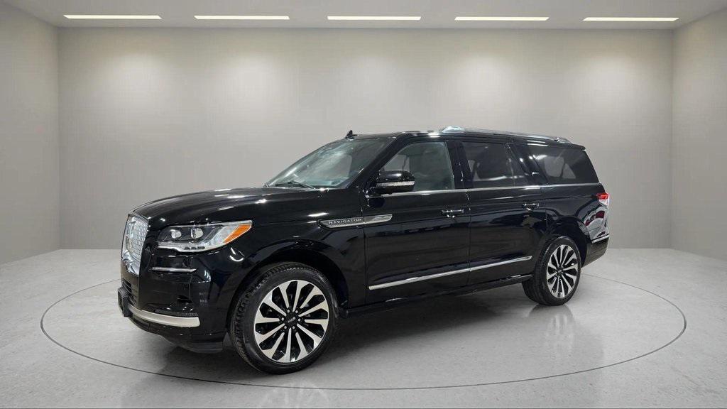 used 2023 Lincoln Navigator car, priced at $67,995