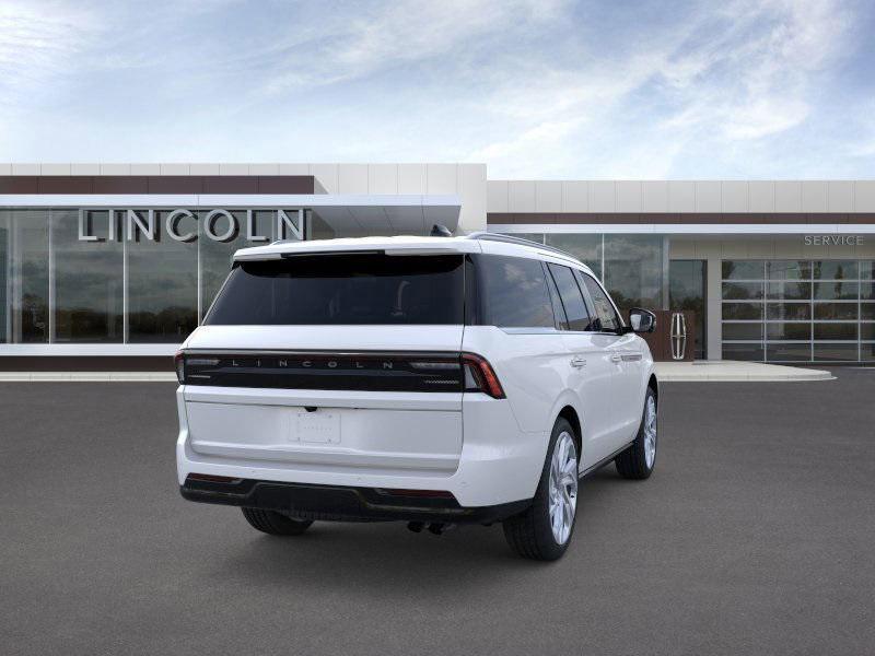 new 2025 Lincoln Navigator car, priced at $106,055