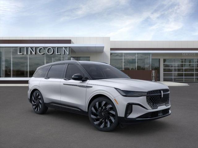 new 2025 Lincoln Nautilus car, priced at $73,555