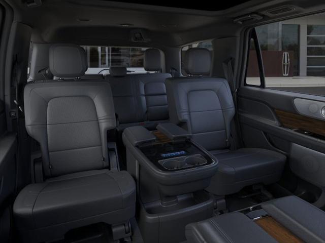 new 2024 Lincoln Navigator car, priced at $92,033