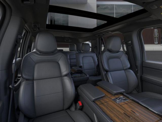 new 2024 Lincoln Navigator car, priced at $92,033