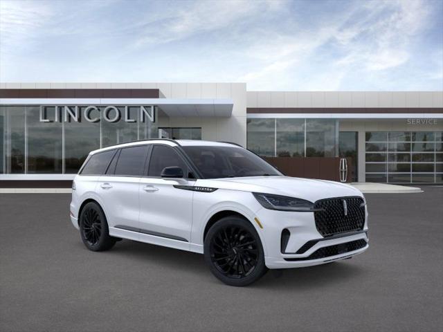 new 2025 Lincoln Aviator car, priced at $77,181