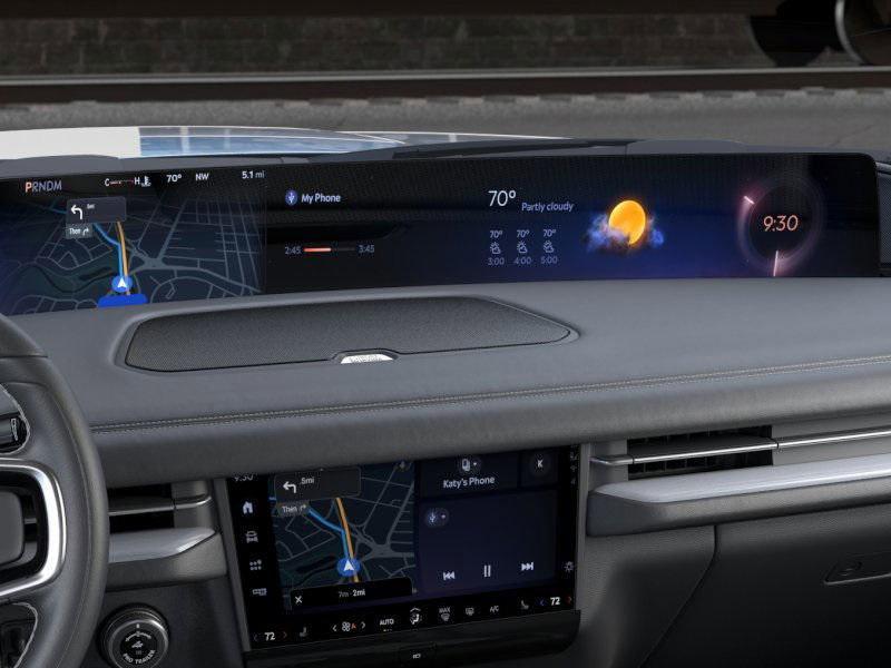 new 2025 Lincoln Navigator car, priced at $110,304