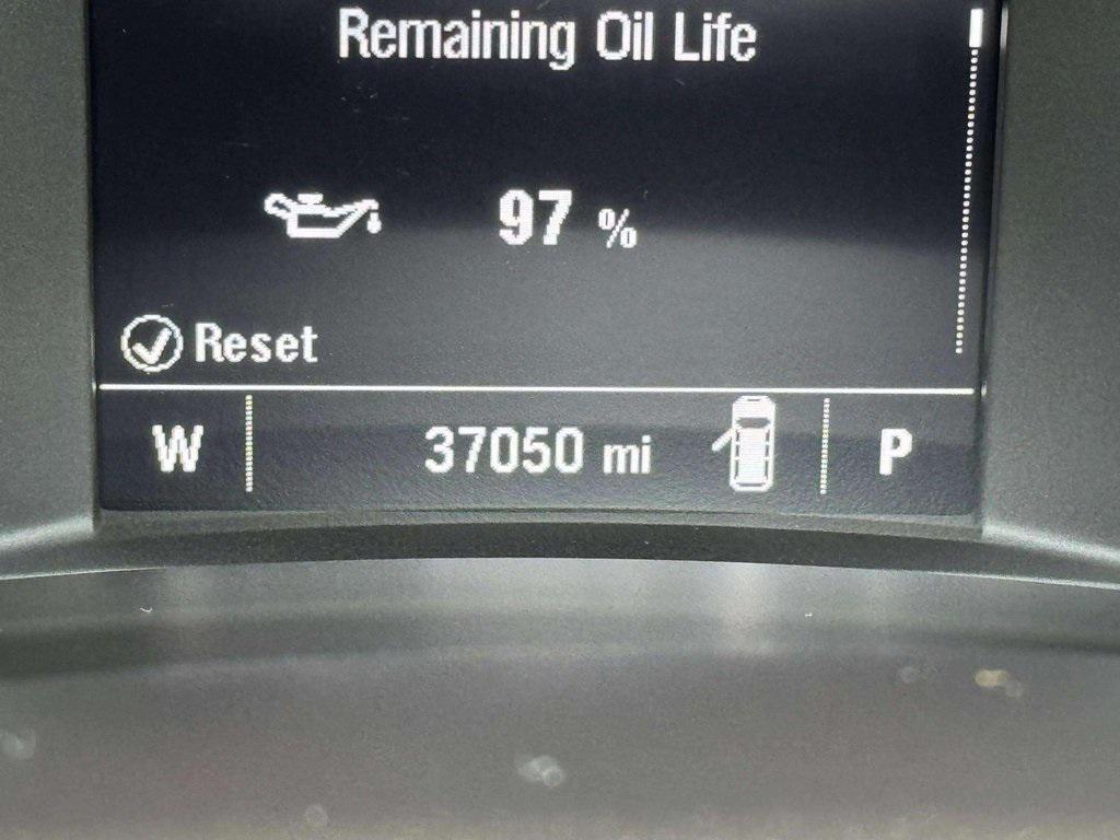 used 2024 Chevrolet Equinox car, priced at $21,995