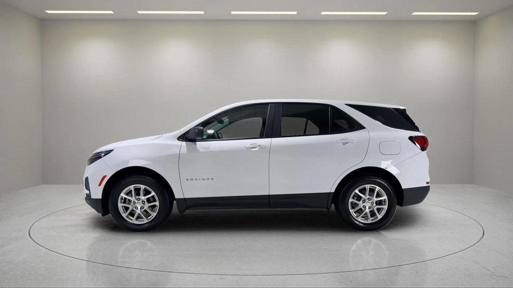 used 2024 Chevrolet Equinox car, priced at $21,995