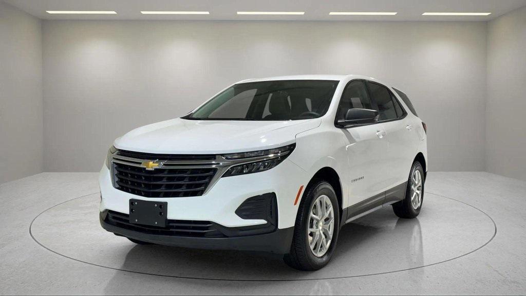 used 2024 Chevrolet Equinox car, priced at $21,995