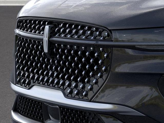 new 2025 Lincoln Nautilus car, priced at $61,711