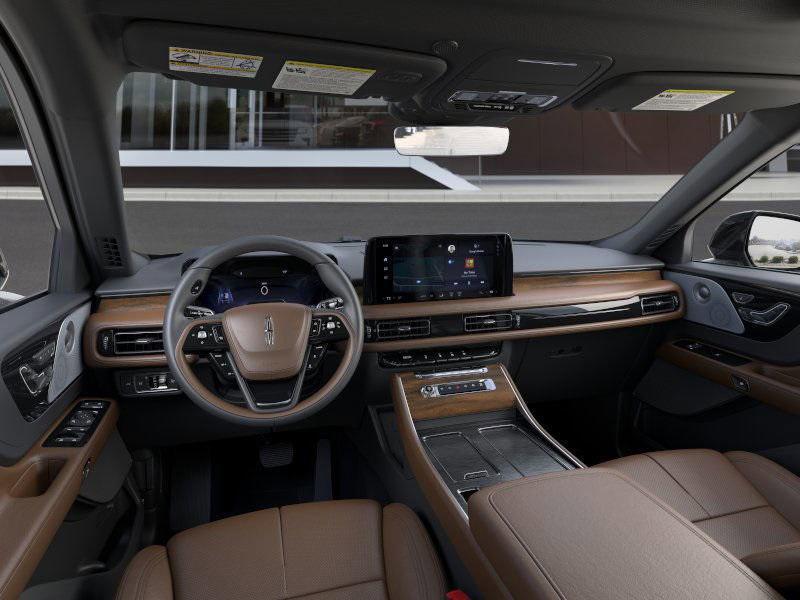 new 2025 Lincoln Aviator car, priced at $77,672