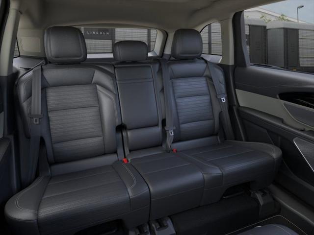 new 2025 Lincoln Nautilus car, priced at $61,711