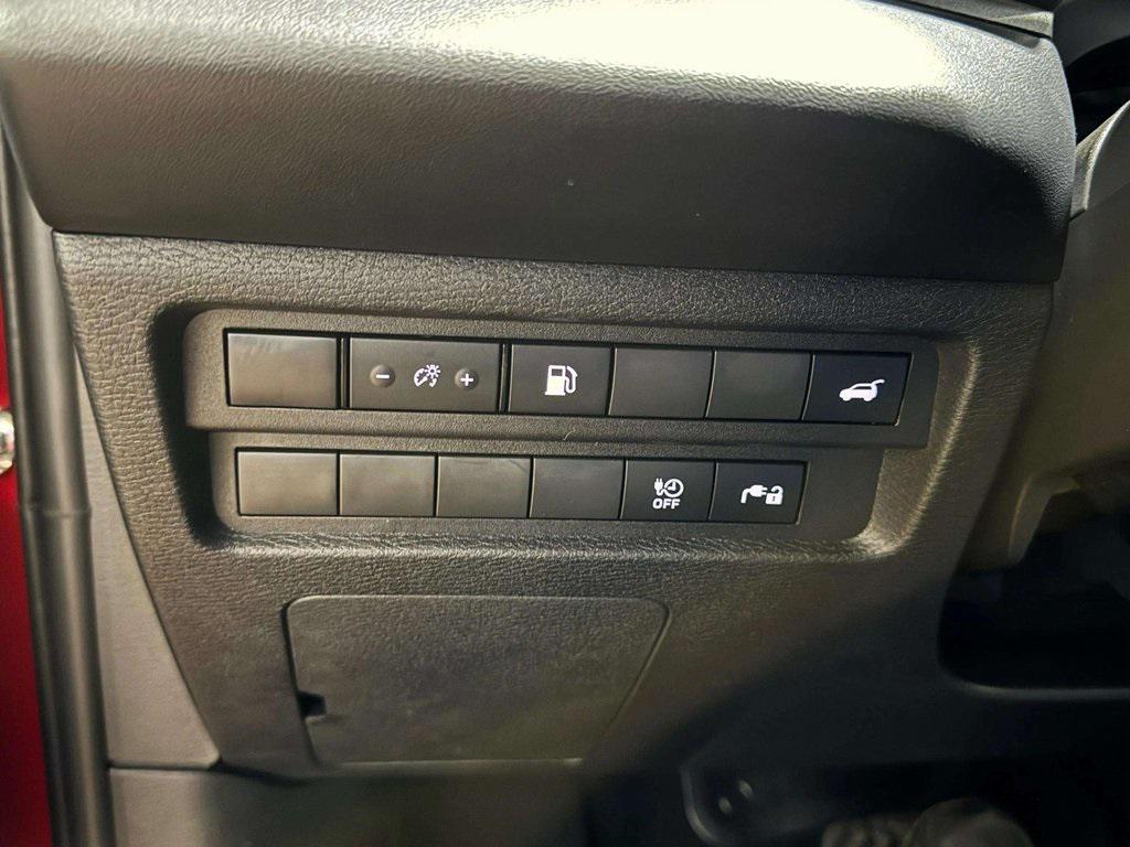 used 2024 Mitsubishi Outlander PHEV car, priced at $29,995