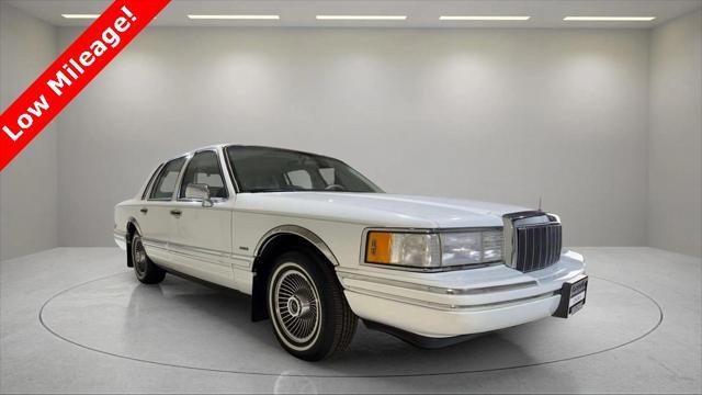 used 1991 Lincoln Town Car car, priced at $17,995