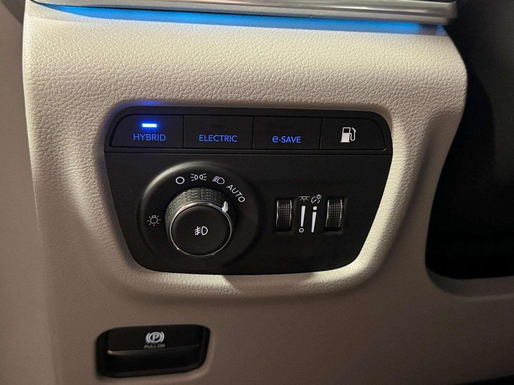 used 2022 Jeep Grand Cherokee 4xe car, priced at $31,995