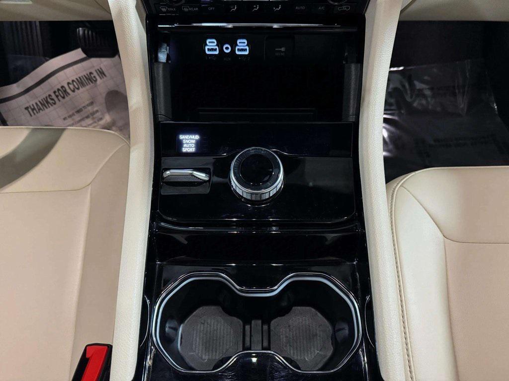 used 2023 Jeep Grand Cherokee car, priced at $28,995