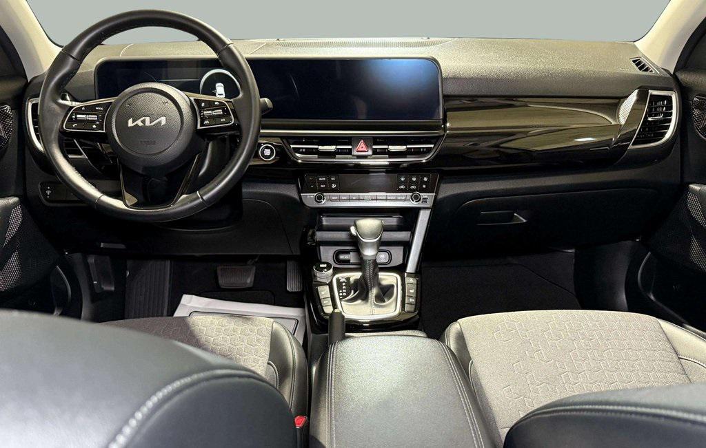 used 2024 Kia Seltos car, priced at $20,777