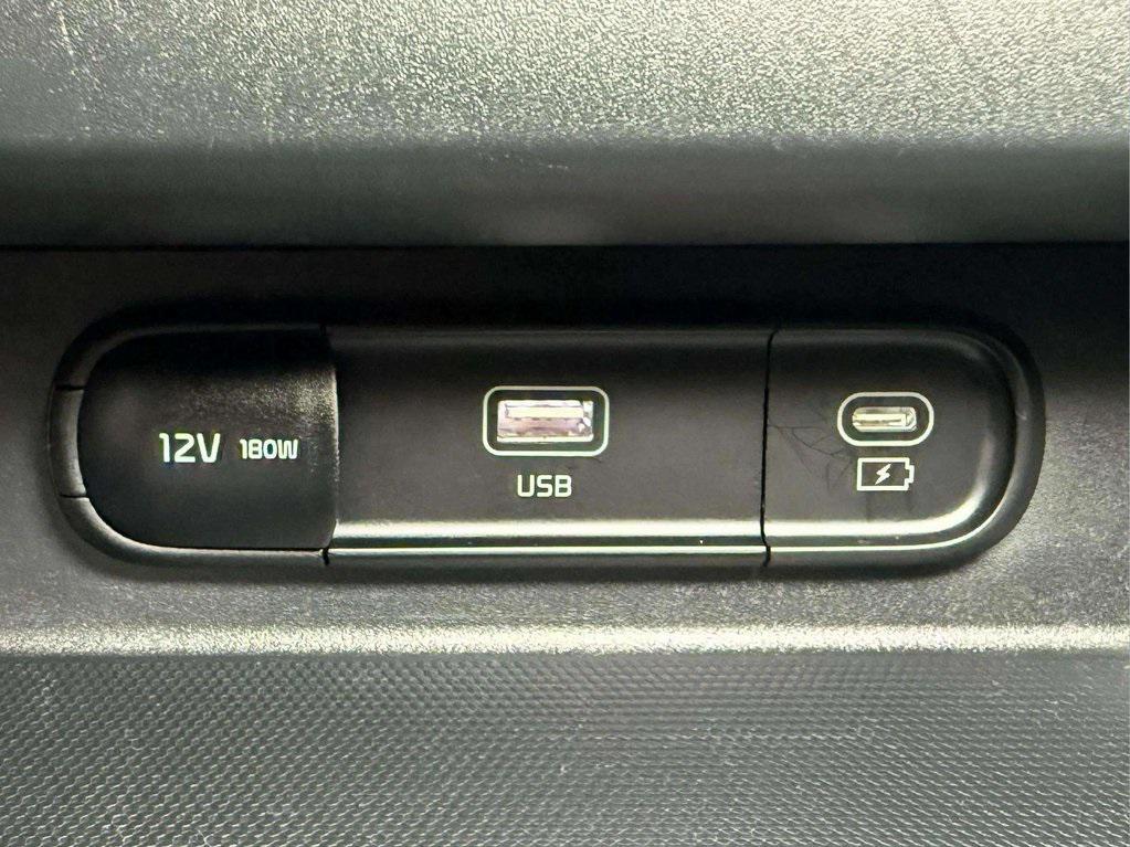 used 2024 Kia Seltos car, priced at $20,777