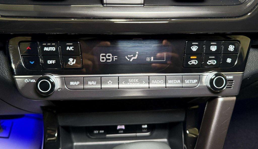 used 2024 Kia Seltos car, priced at $20,777