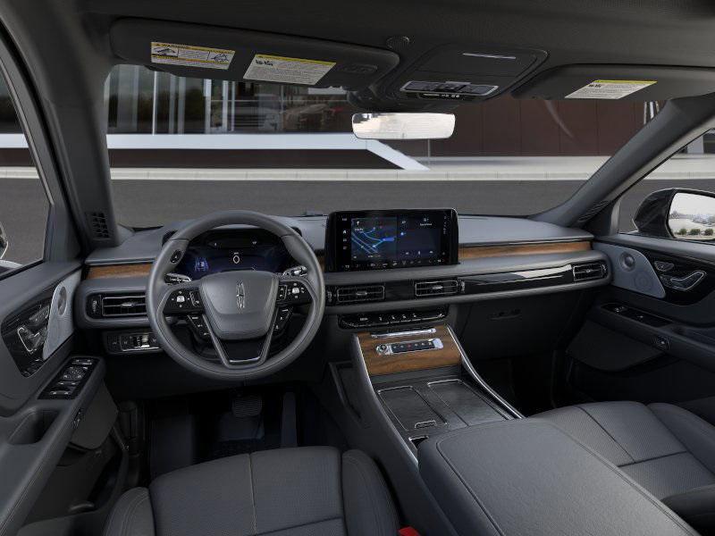 new 2025 Lincoln Aviator car, priced at $74,810
