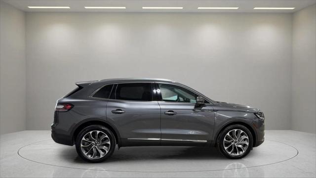 used 2022 Lincoln Nautilus car, priced at $37,487