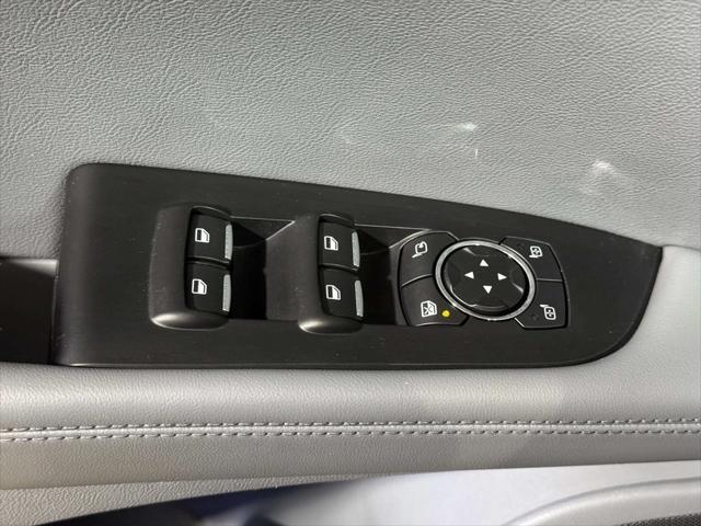 used 2022 Lincoln Nautilus car, priced at $37,487