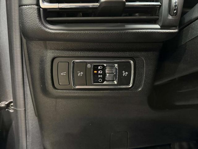 used 2021 Lincoln Corsair car, priced at $26,995