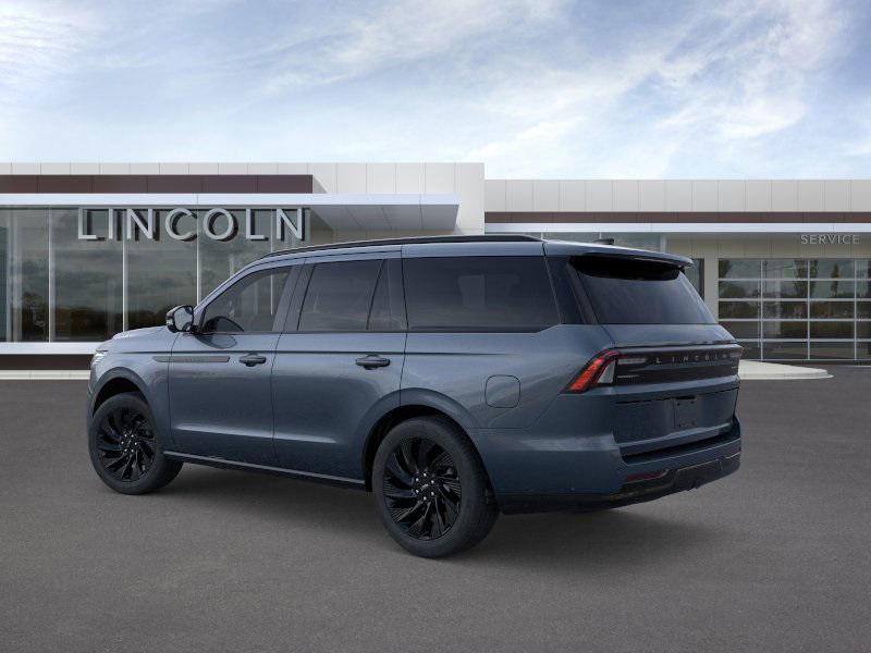 new 2025 Lincoln Navigator car, priced at $104,678