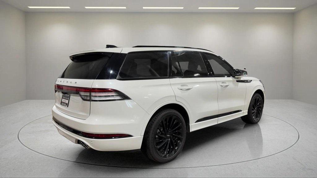 used 2025 Lincoln Aviator car, priced at $68,995