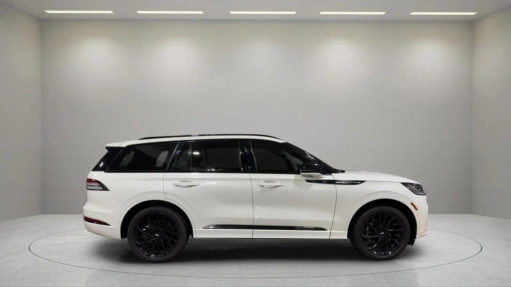used 2025 Lincoln Aviator car, priced at $68,995
