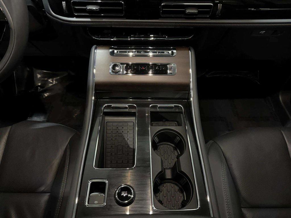 used 2025 Lincoln Aviator car, priced at $68,995