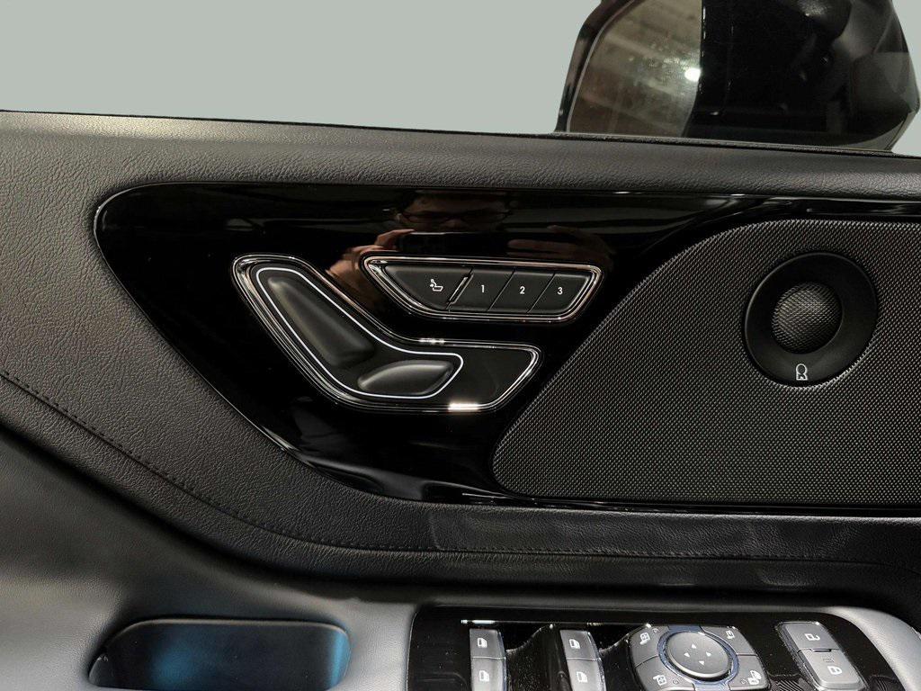 used 2025 Lincoln Aviator car, priced at $68,995