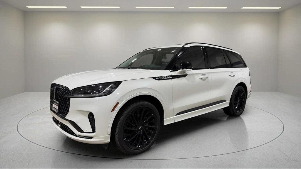 used 2025 Lincoln Aviator car, priced at $68,995