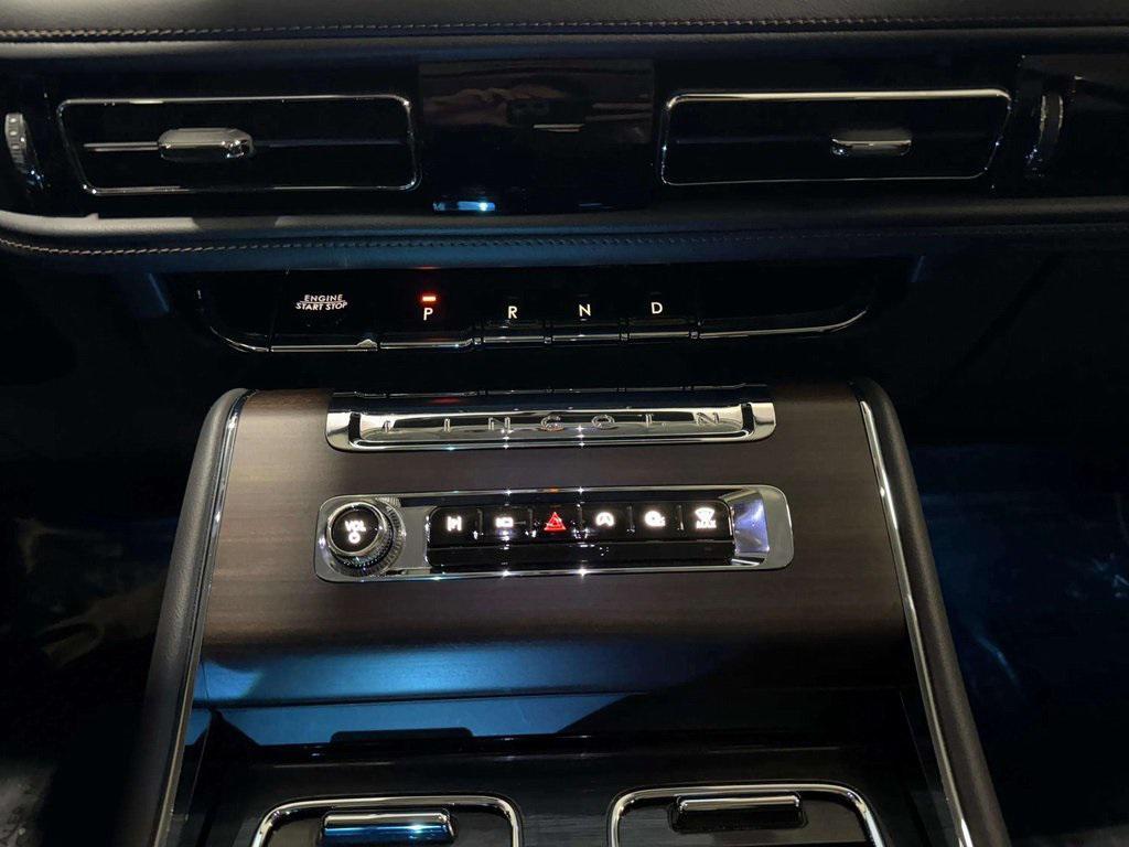 used 2025 Lincoln Aviator car, priced at $68,995