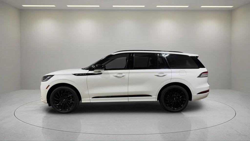 used 2025 Lincoln Aviator car, priced at $68,995