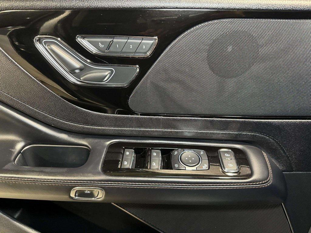 used 2022 Lincoln Aviator car, priced at $40,987