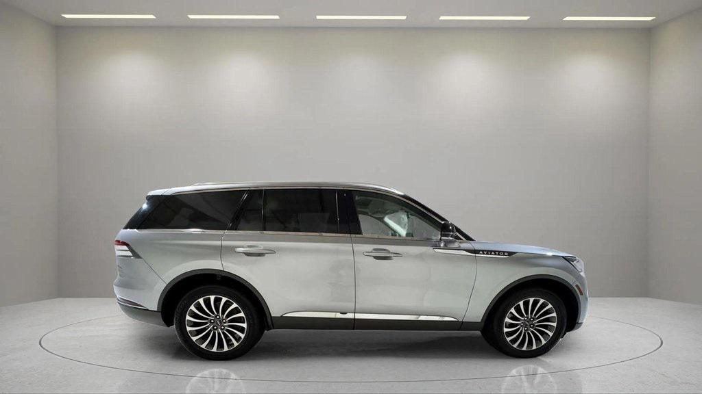 used 2022 Lincoln Aviator car, priced at $40,987