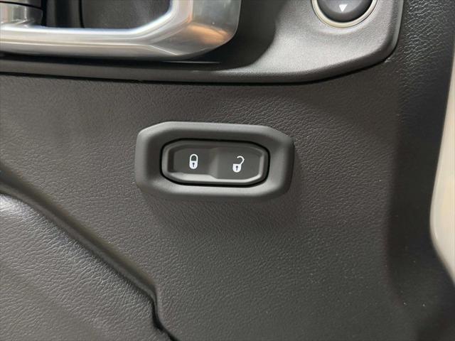 used 2021 Jeep Wrangler Unlimited car, priced at $32,250