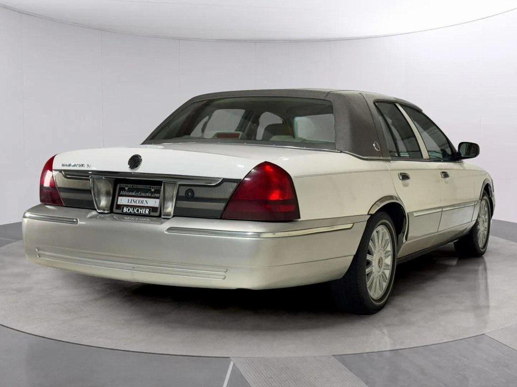 used 2008 Mercury Grand Marquis car, priced at $12,987