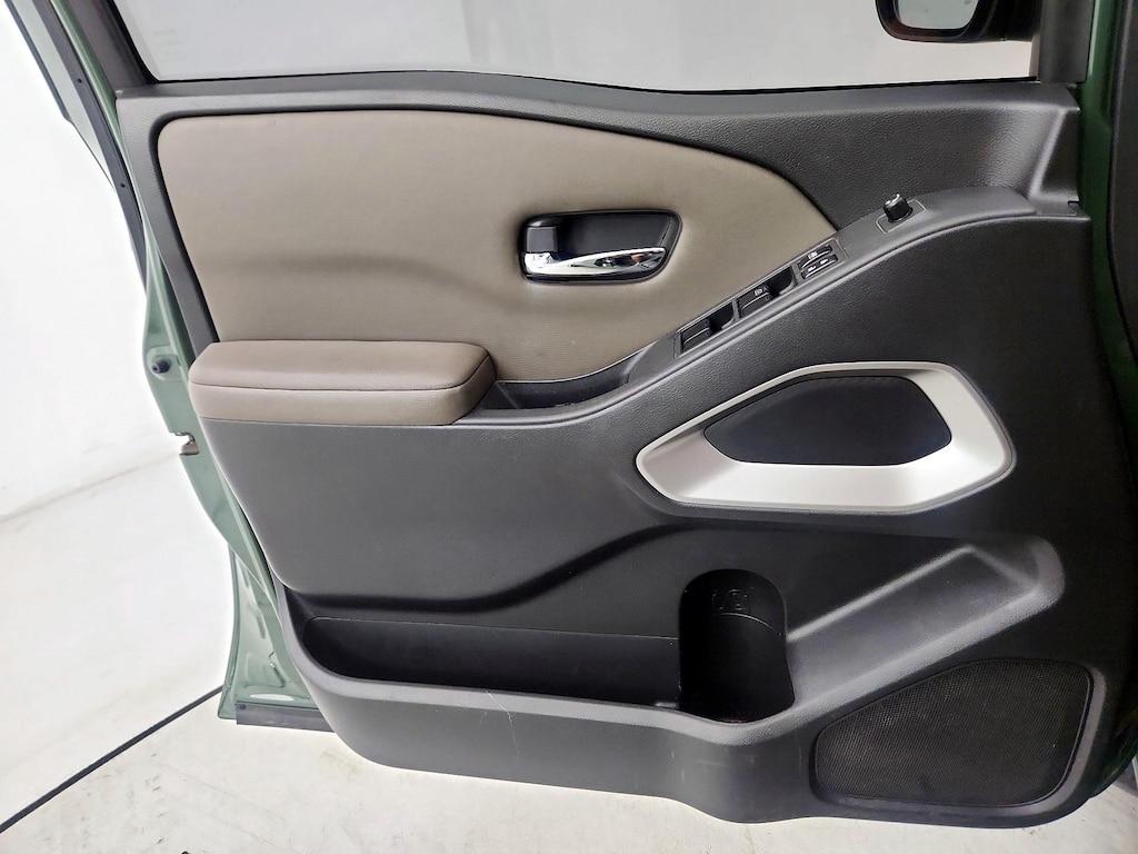 used 2022 Nissan Frontier car, priced at $25,998