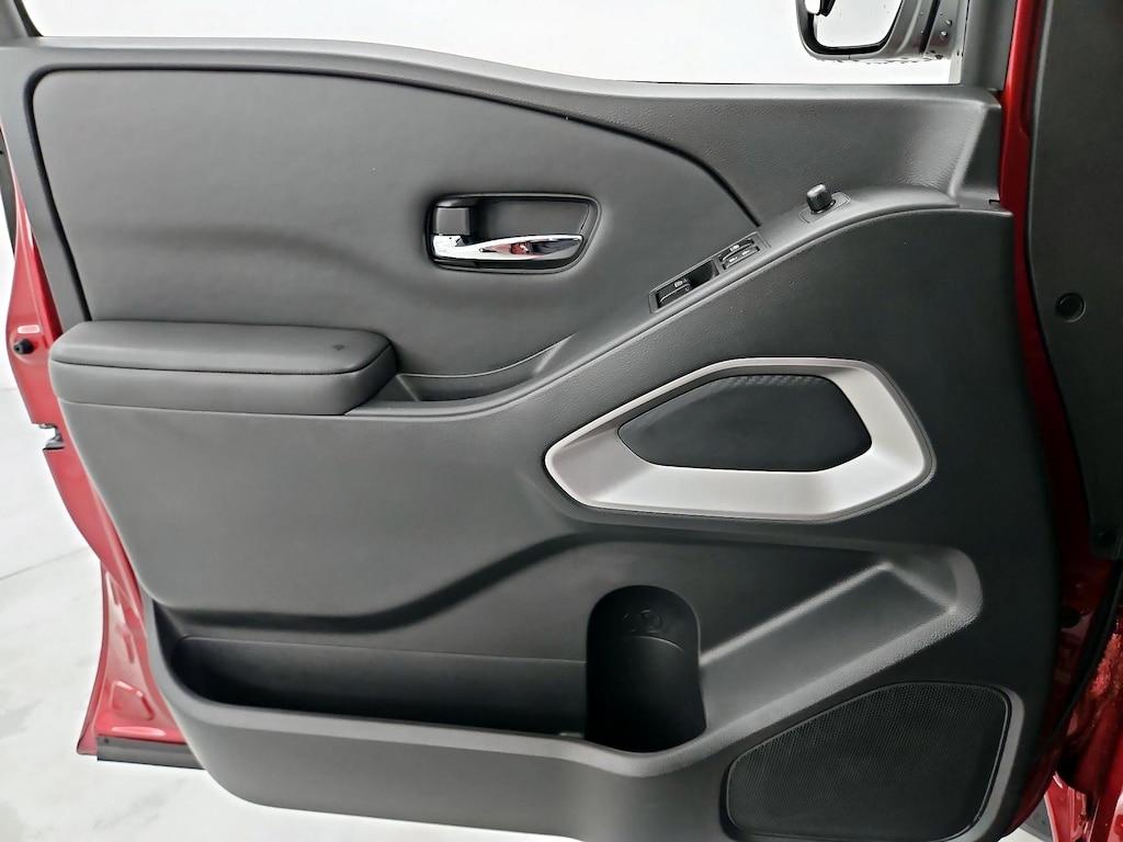 used 2022 Nissan Frontier car, priced at $25,998