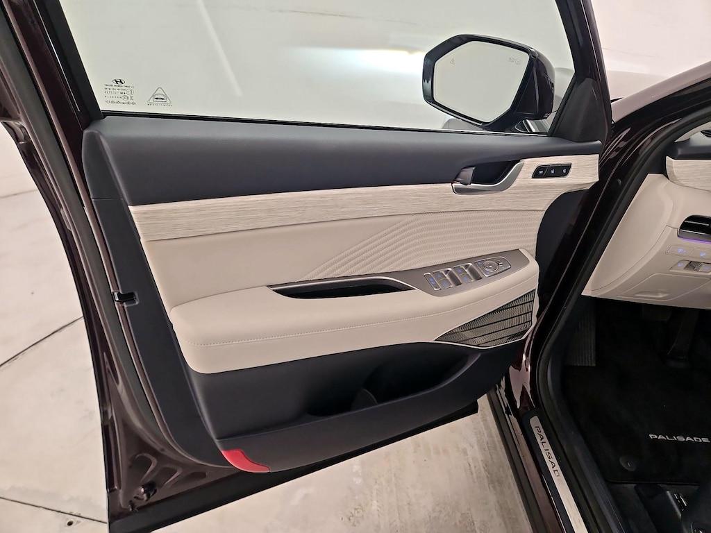 used 2025 Hyundai Palisade car, priced at $45,998