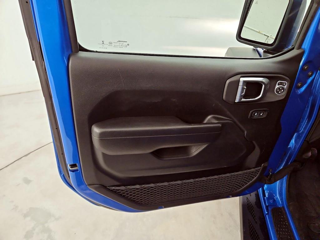 used 2022 Jeep Wrangler car, priced at $32,998